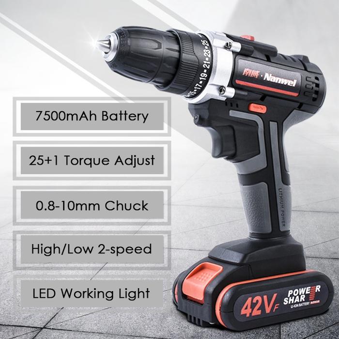 Image of Keyless chuck of Black & Decker BDM100 drill