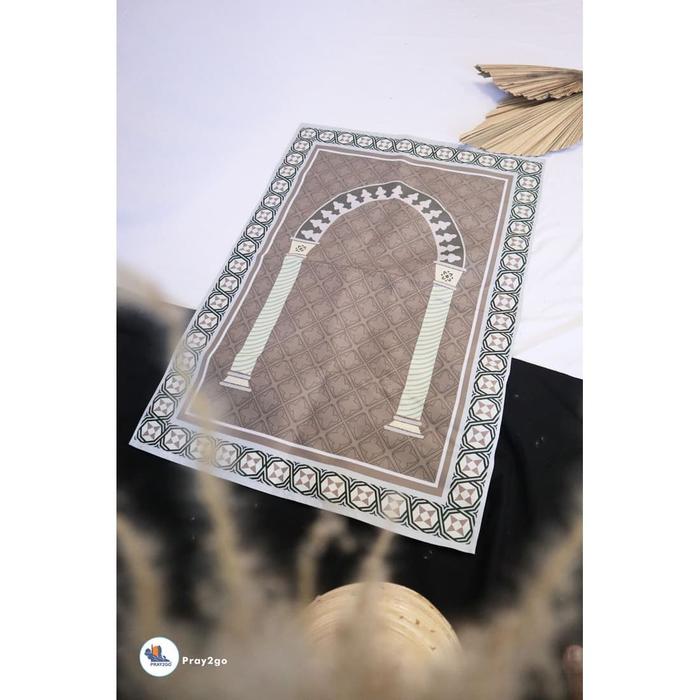 Gambar PRAY2GO - SAJADAH, FADIL BY PORT OF TASYA - TANPA BOX dari PRAY2GO undefined Tokopedia