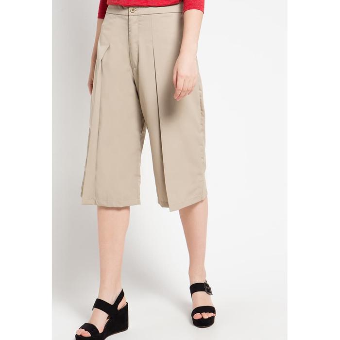 Promo Celana Pendek Wanita EDITION ET5CREAM Pleated Culotte L