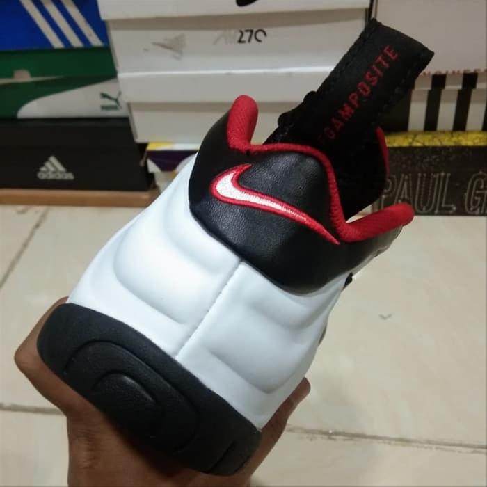 foamposite university white