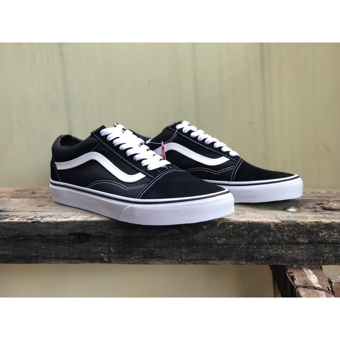 Jual sepatu hotsell vans 100 original