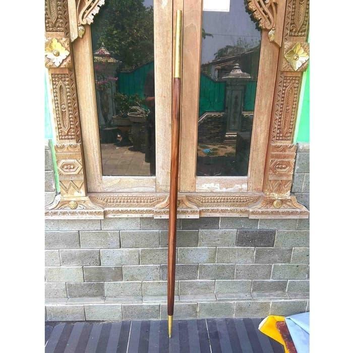 Gambar Landeyan Tombak Kayu Jati Panjang 2 M dari Galeri Pusaka Antik undefined Tokopedia