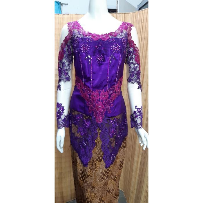 Gambar Kebaya Modern Wisuda GW562 dari fita clothing undefined Tokopedia