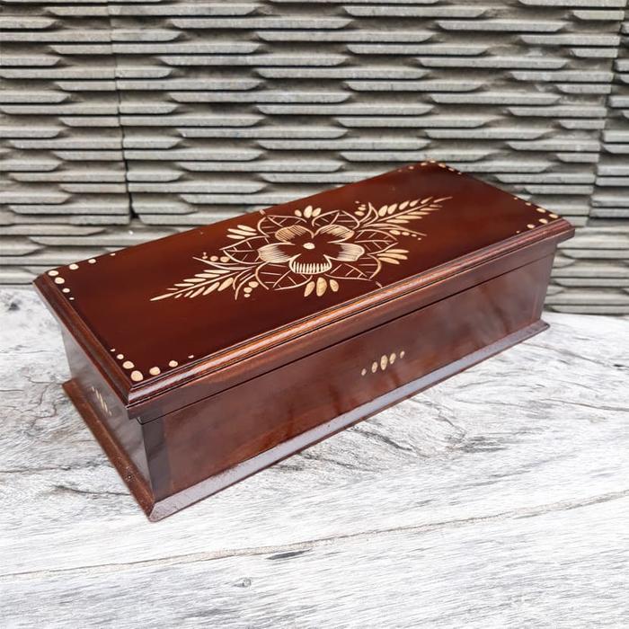 Gambar Box Kotak Tempat Perhiasan dan Pusaka Cukit Kayu Jati Murah Terlaris dari Markas Keris Murah undefined Tokopedia