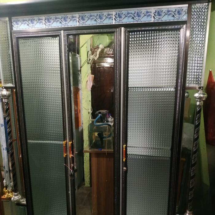 Gambar LEMARI PAKAIAN 3 PINTU ALUMUNIUM PALEMBANG - Hitam dari eni~olshop undefined Tokopedia