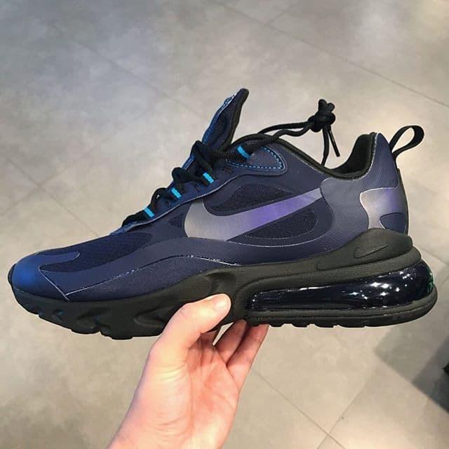 270 react black and blue