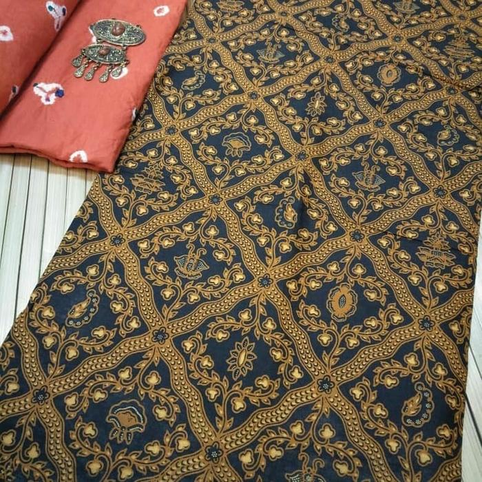 Gambar Kain Batik solo motif jarik Sidomukti sogan dari Lestari Batiku undefined Tokopedia