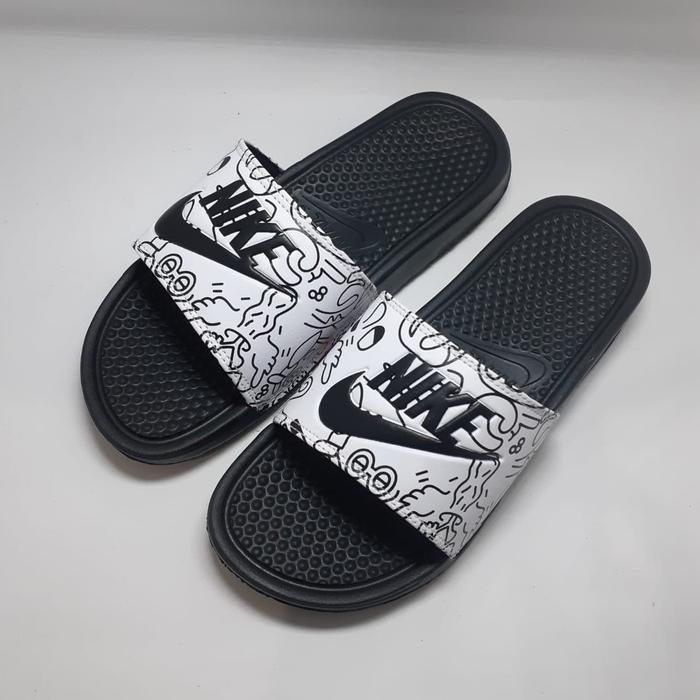 sandal slip on nike