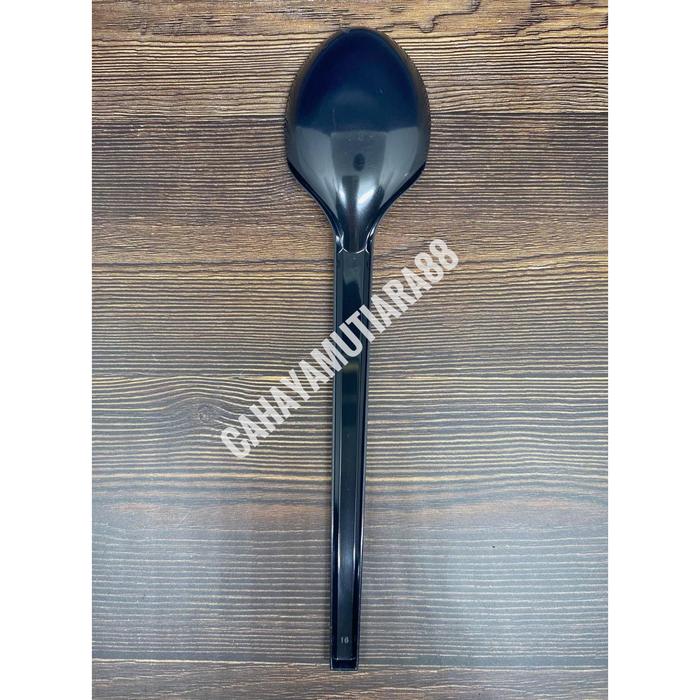 Gambar Sendok Makan Plastik Bening/ Hitam/ Putih Susu - Hitam dari cahayamutiara88 undefined Tokopedia