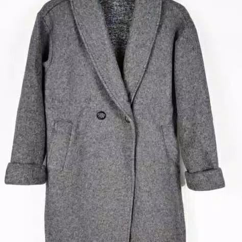 grey sweater jacket