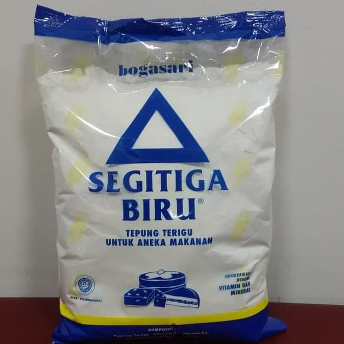 Jual Tepung Terigu Segitiga Biru Kemasan Ekonomis Isi 1 Kg Jakarta Barat Ndari Tokopedia