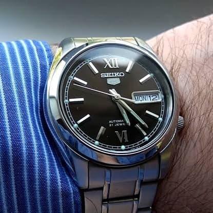 Jual Jam Tangan Seiko 5 Original SNKK81K1 Garansi Resmi 1 Tahun - Jakarta  Pusat - watch square | Tokopedia