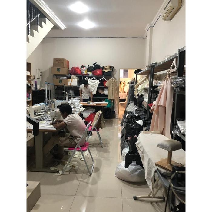 Gambar Jasa Jahit Konveksi Pakaian Wanita Butik High End Lokal Brand dari mypreloveds undefined Tokopedia