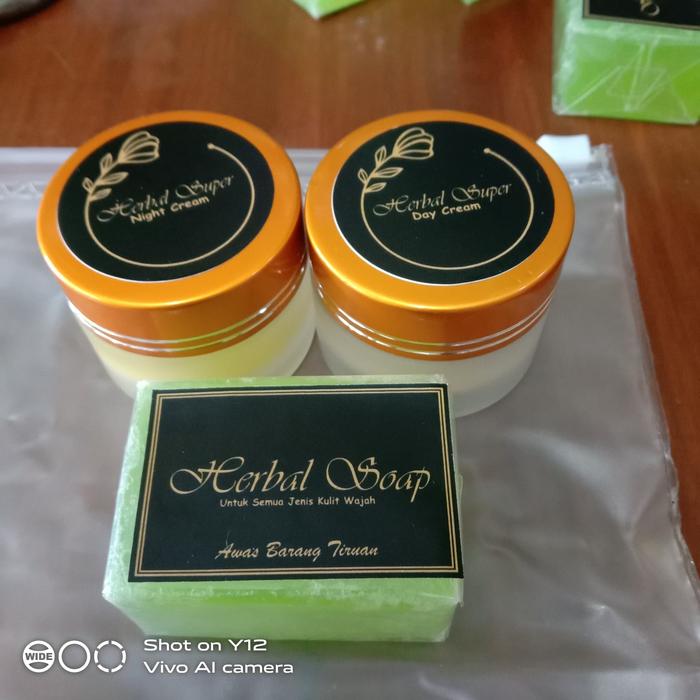 cream herbal super