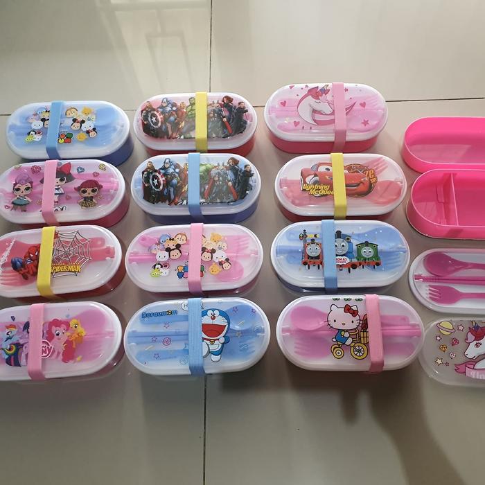 Gambar Kotak Makan Karakter / kotak makan anak / Lunch box karakter 2 sekat dari MBK_Houseware undefined Tokopedia