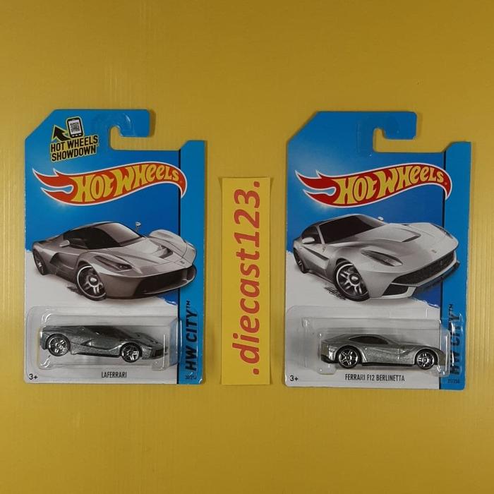 Gambar (2pcs) Hot Wheels SILVER FERRARI LaFerrari & F12 Berlinetta Hotwheels 2014 HW CITY dari Diecast 123_NEW undefined Tokopedia