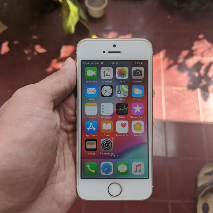 Jual Iphone 5s 64gb Pp A Gold Garansi Resmi Ibox Fullset No Hf No Minus Kab Bogor Jahn S Sport Shop Tokopedia