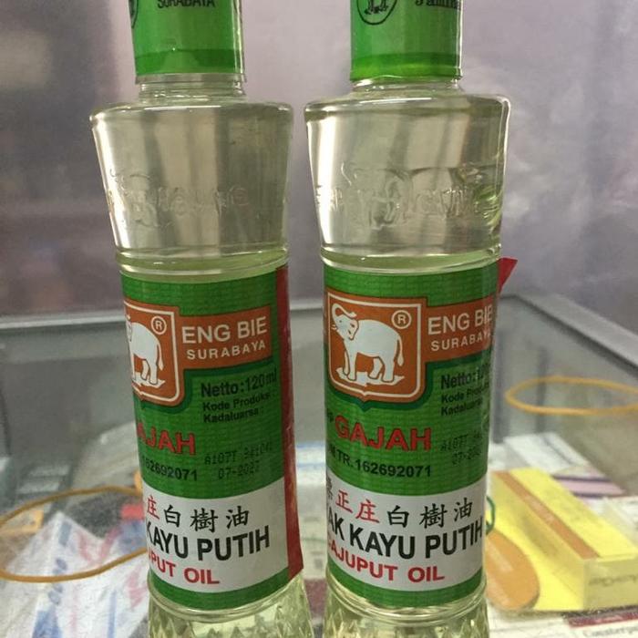 Gambar minyak kayu putih Cap Gajah 120 ml dari healthycareshop undefined Tokopedia