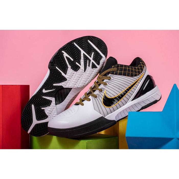 kobe 4 sneakers