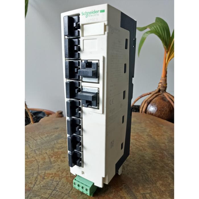 LU9GC3 Modbus Splitter Block 10 RJ45 And Screw Terminal, 45% OFF