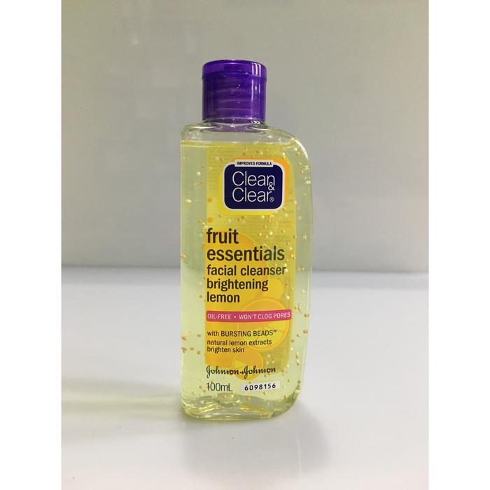 manfaat clean and clear fruit essentials facial cleanser brightening lemon