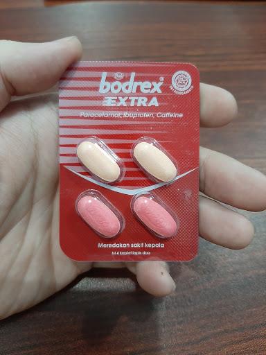 Gambar Bodrex Extra (1 Strip = 4 pcs) dari Apotek Sumber Abadi undefined Tokopedia