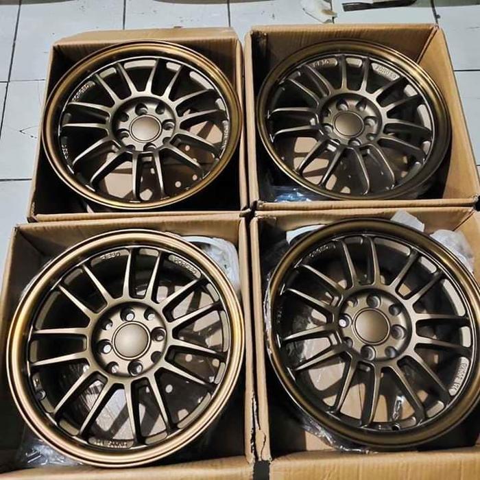 RAYS RE30 5x114.3 18インチ 鍛造ホイール RAYS RE30 5x114.3 18インチ 鍛造ホイール Yahoo!オークション