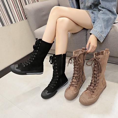 Sepatu Boots Martin Bertali Gaya Retro Korea untuk Wanita Hitam di  Lacoopia Tokopedia
