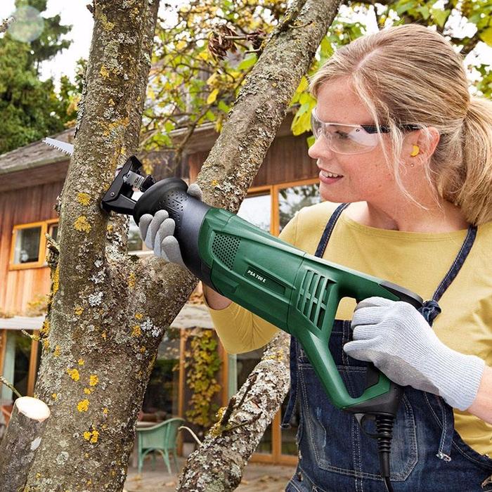 Image of Bosch PFZ 700 PE reciprocating saw on Bosch website