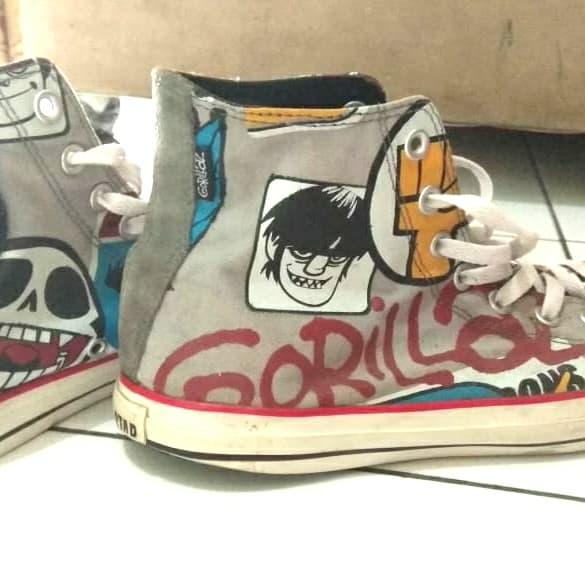 gorillaz converse noodle