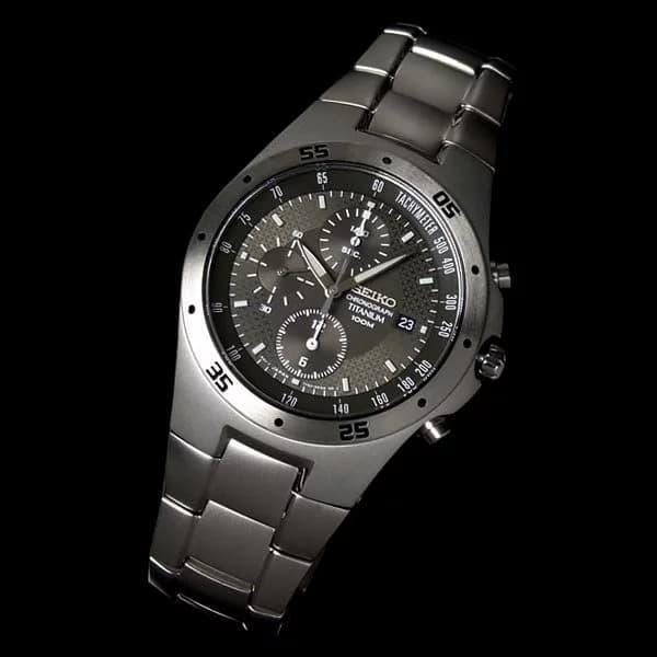 Seiko titanium chronograph online snd419