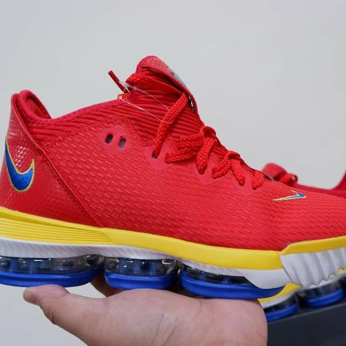 lebron 16 low red