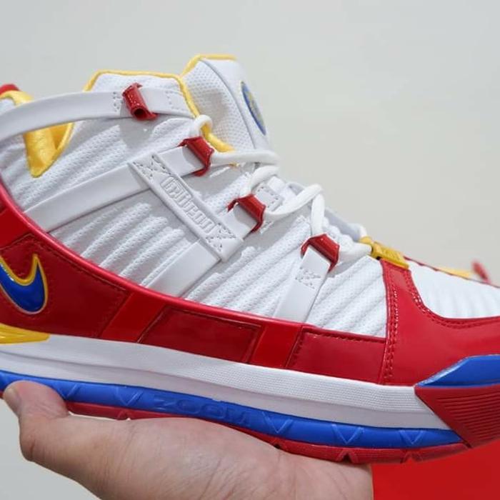 lebron 3 superman