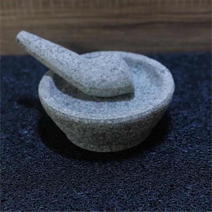 Gambar Cobek Batu 16cm+Free ulekan dari Sagala Ada Bandung undefined Tokopedia