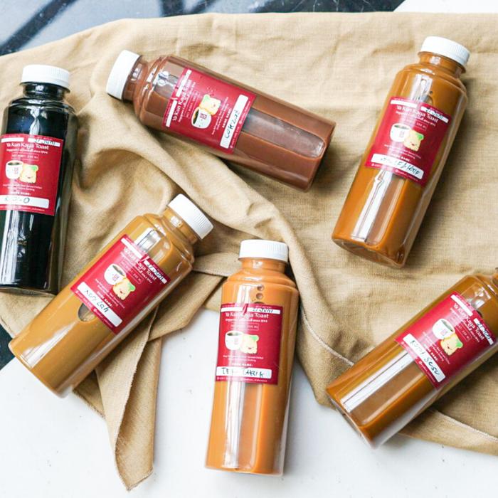 Gambar Kopi Susu Gula Aren (Kopi Lah) 250ml Ya Kun Minis dari YA KUN KAYA TOAST undefined Tokopedia