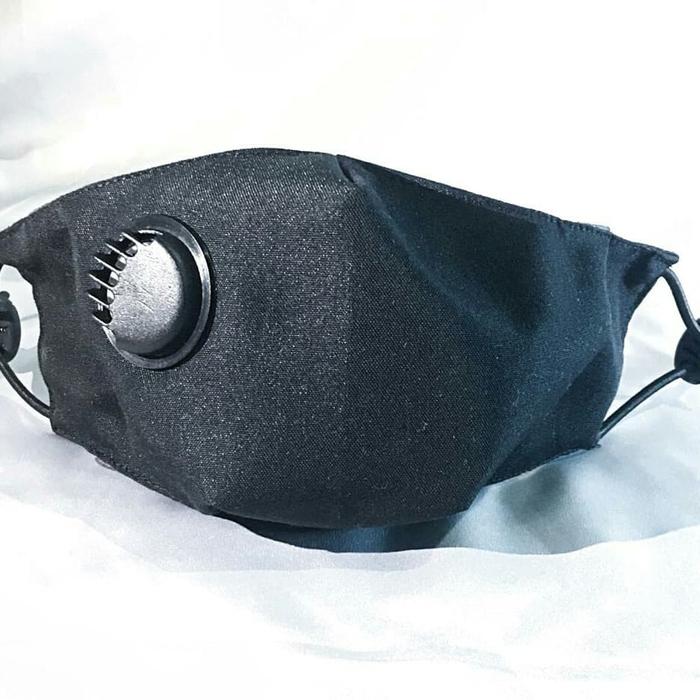 Jual Masker Kain 3 Lapis 1 Ventilator Non Medis 3 Ply Bisa Masuk Tissue Hitam Kota Bandung Mortys Tokopedia