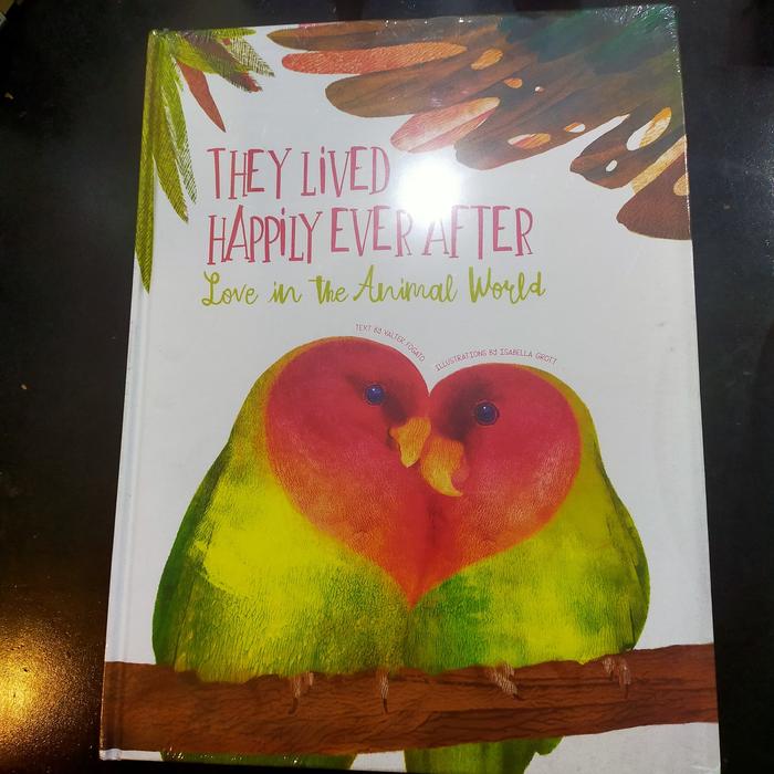 Jual They Lived Happily Ever After Love In The Animal World Valter Fogato Kota Cimahi Littlepaopei Shop Tokopedia