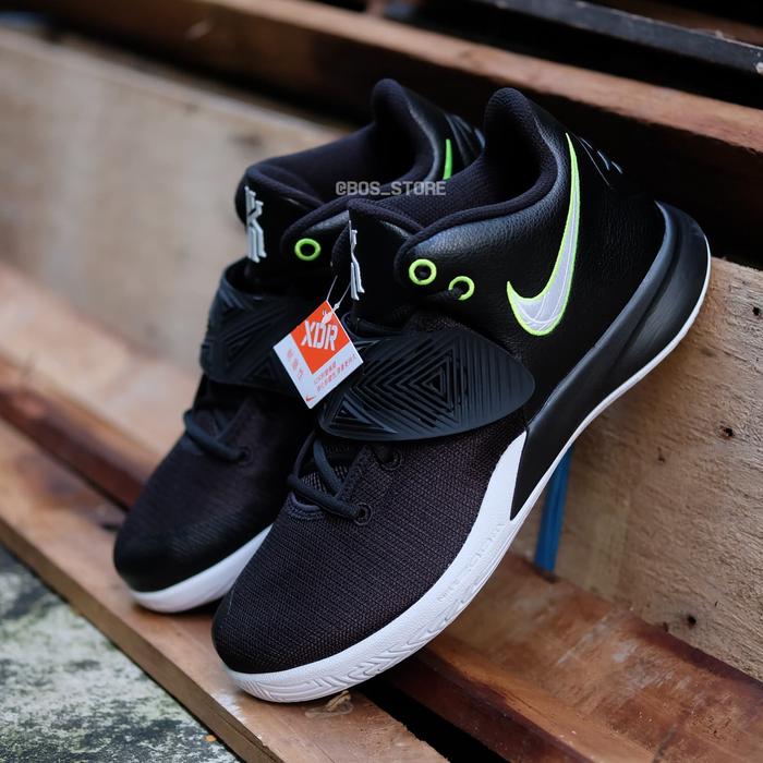 kyrie irving flytrap 3 black
