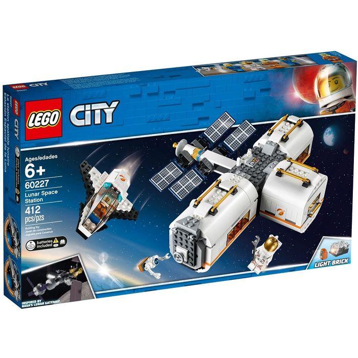 Lego City 60227 Lunar Space Station 