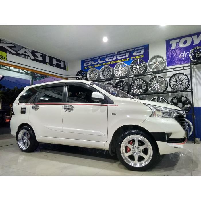 Gambar Inspirasi 92+ Mobil Avanza Modifikasi Velg Racing Gratis Terbaru