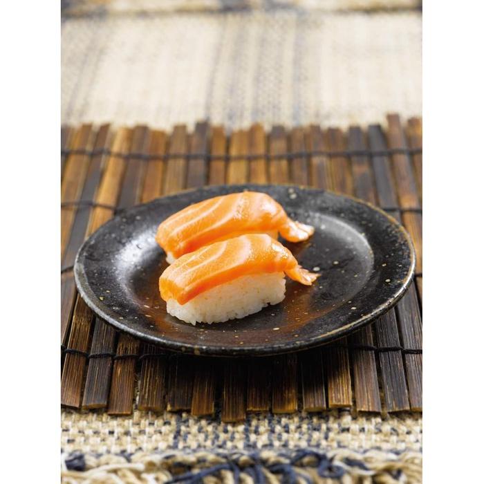 Gambar Salmon Sushi dari Sushi Tei Medan undefined Tokopedia