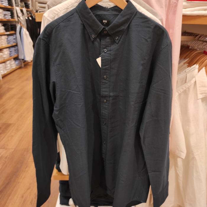 Uniqlo Kemeja Pria Oxford Slim Fit Lengan Panjang Biru, XL di Bimanaga  Tokopedia
