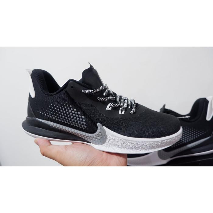 mamba fury black white
