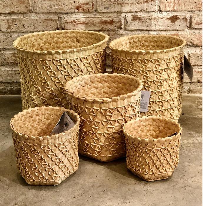 Gambar Keranjang Anyaman Lontar Natural - S dari Asamula_Bali undefined Tokopedia