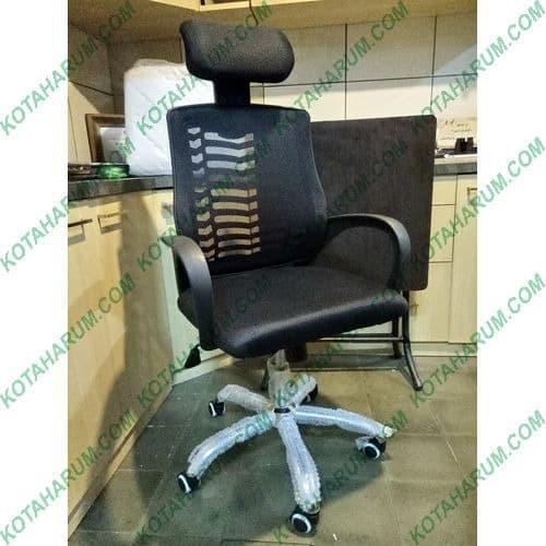 Gambar kursi gaming ergonomis hitam sandaran jaring kaki besi murah bandung - tanpa bubblewrp dari Kota Harum Meubel undefined Tokopedia