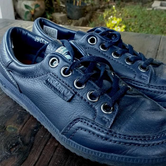 adidas spezial noel gallagher