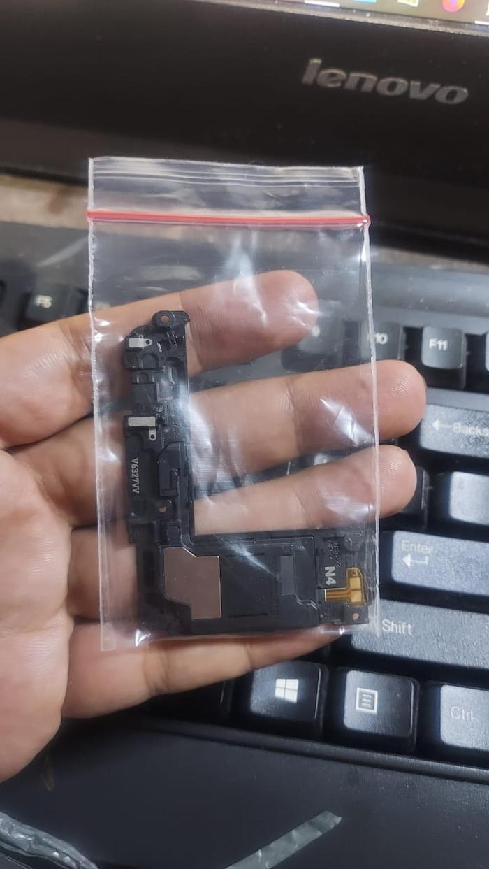 Gambar LOUDSPEAKER BUZZER SAMSUNG S7 EDGE G935 SPEAKER MUSIC SAMSUNG S7 EDGE dari Spare part gadget undefined Tokopedia