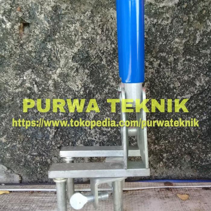 Gambar Tang Moulding Exothermic / Handle Clamp Type R / Penjepit Molding dari Purwa Teknik undefined Tokopedia