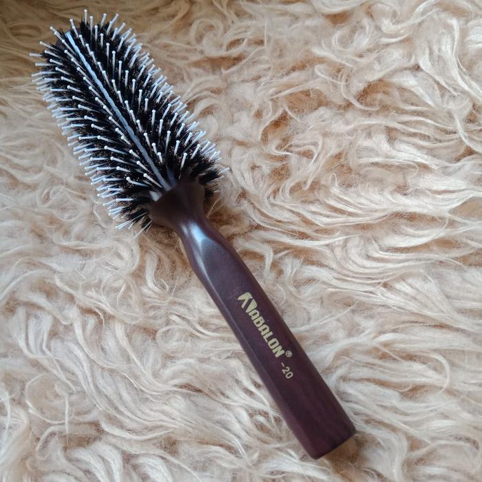 Gambar Sisir blow bulat abalon - 20 Baris dari jesvingrosir undefined Tokopedia