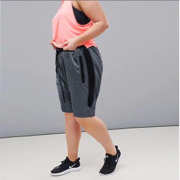 Gambar SCOTIE Okechuku Celana Pendek Wanita Ukuran JUMBO Fashion BIG SIZE - Abu-abu dari Okechuku undefined Tokopedia